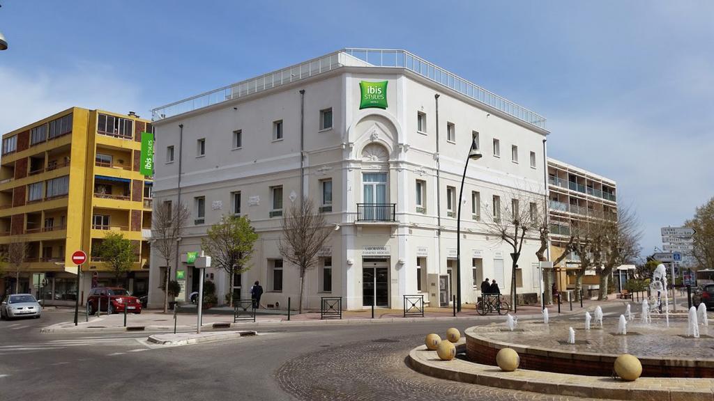 Ibis Styles Hyeres Rooftop & Spa Exterior foto