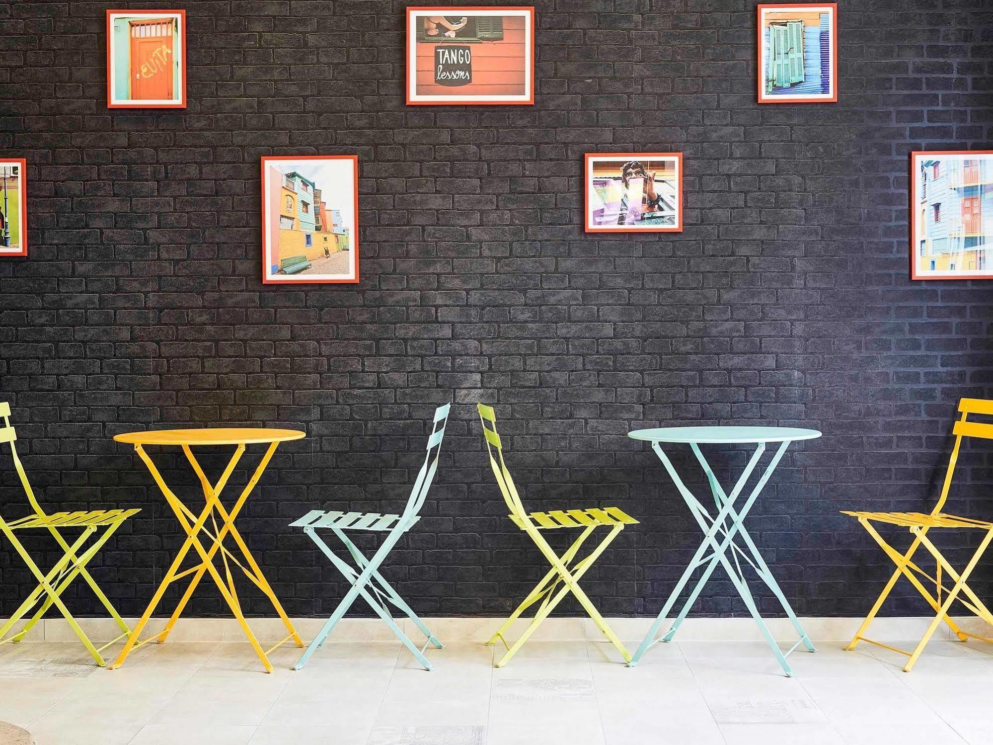 Ibis Styles Hyeres Rooftop & Spa Exterior foto